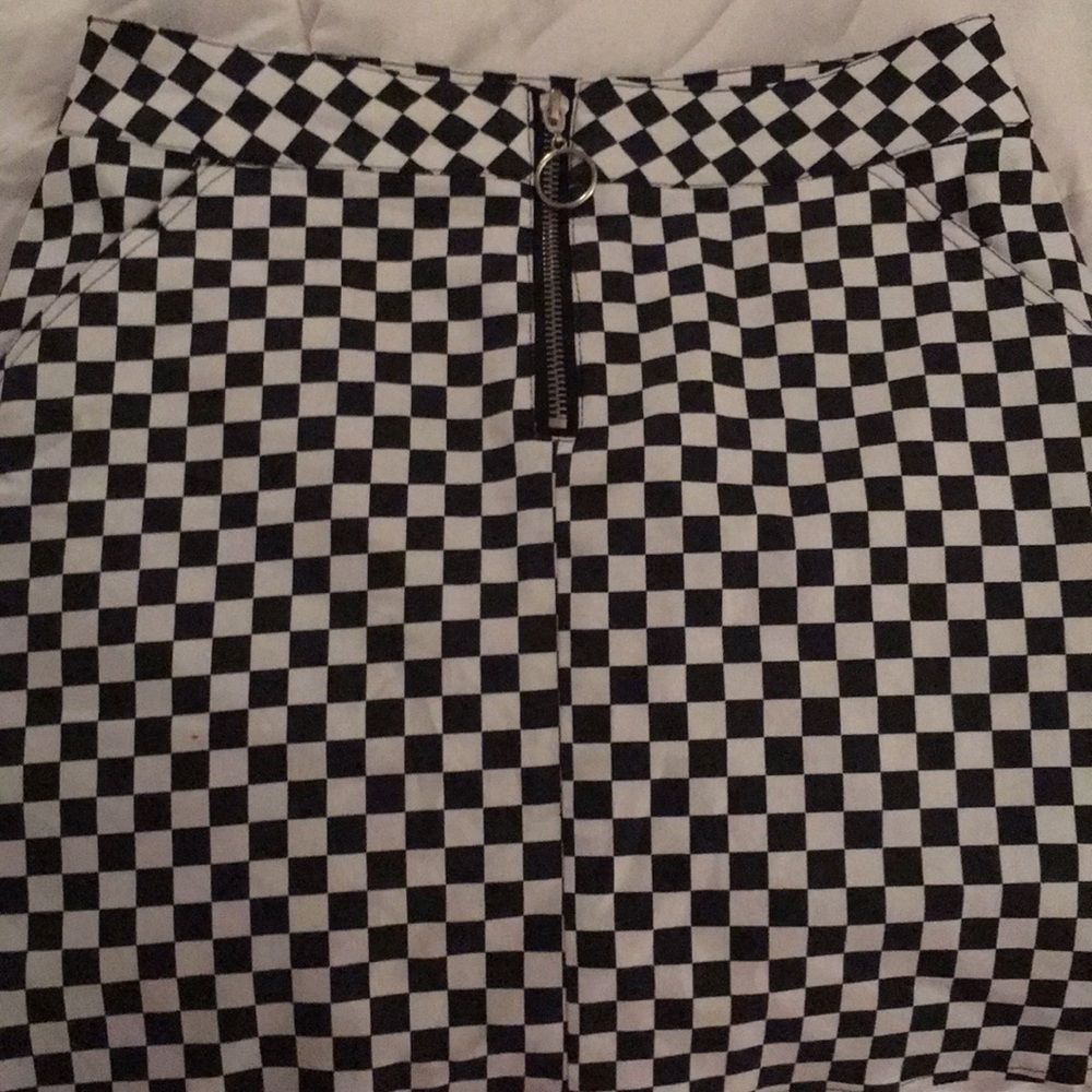 Cheker board skirt from rue 21